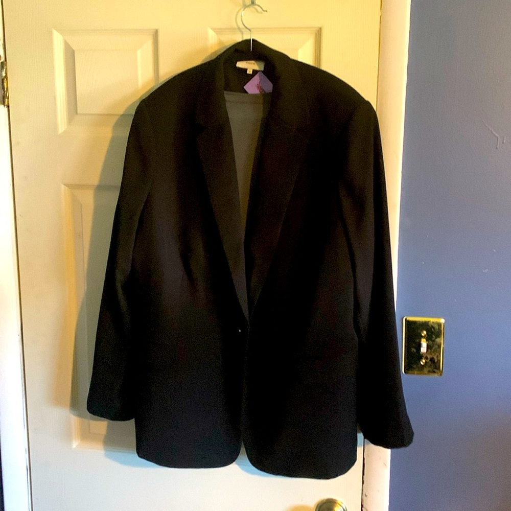Vince. Blazer Size 20 button women's black style ve68691081 NWT